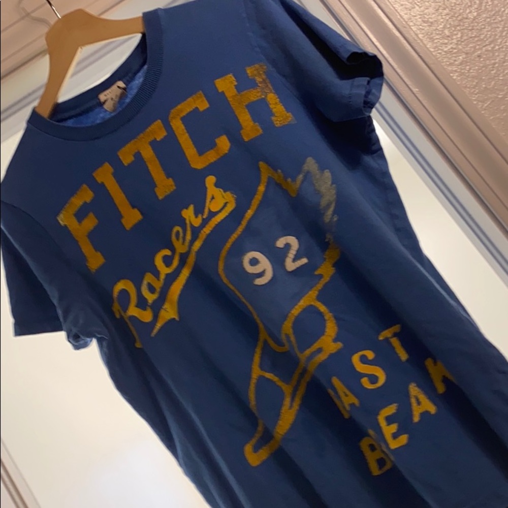 Abercrombie & Fitch Men’s Muscle Shirt